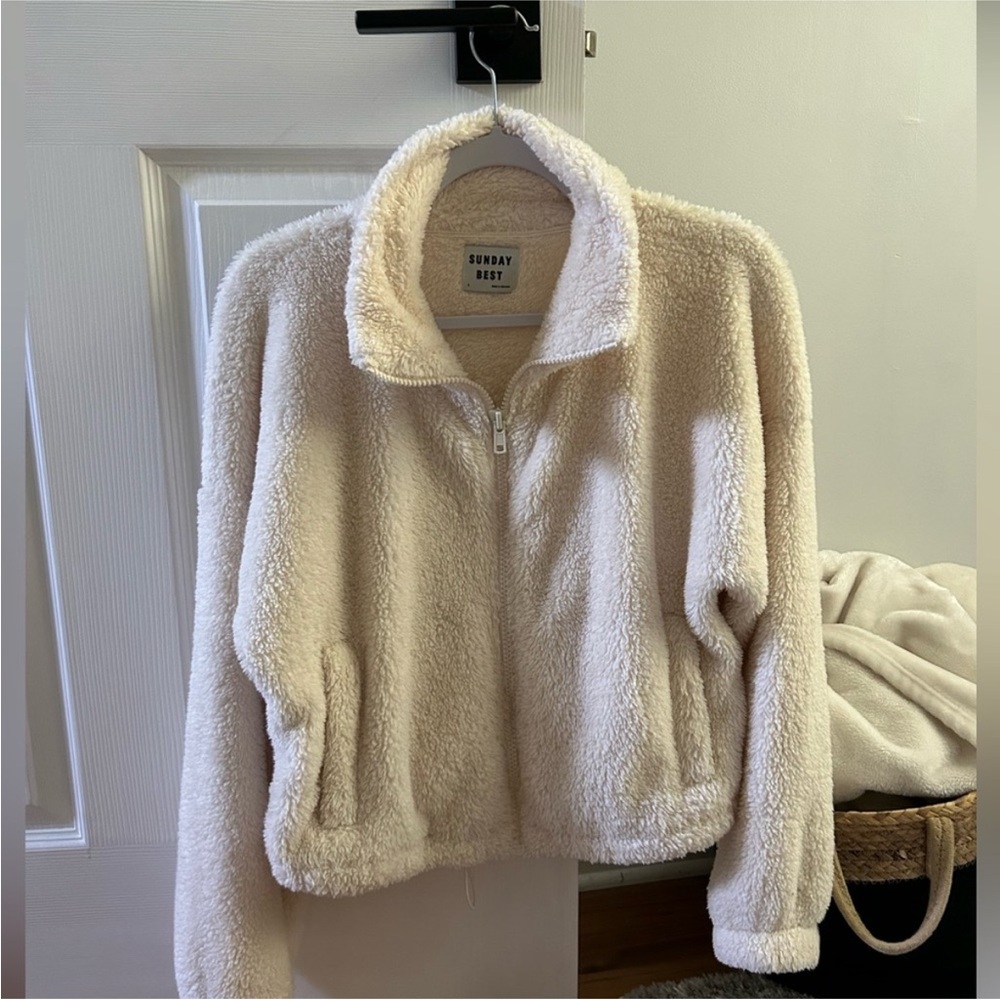 Sunday Best Fleece - Picture 2 of 2